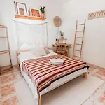 Lemontree Eco Surfhouse *
