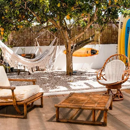 Lemontree Eco Surfhouse