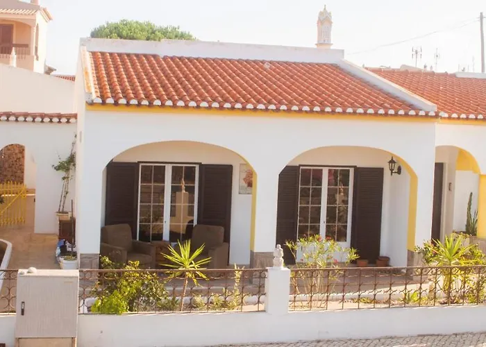 Gasthof Lemontree Eco Surfhouse Sagres